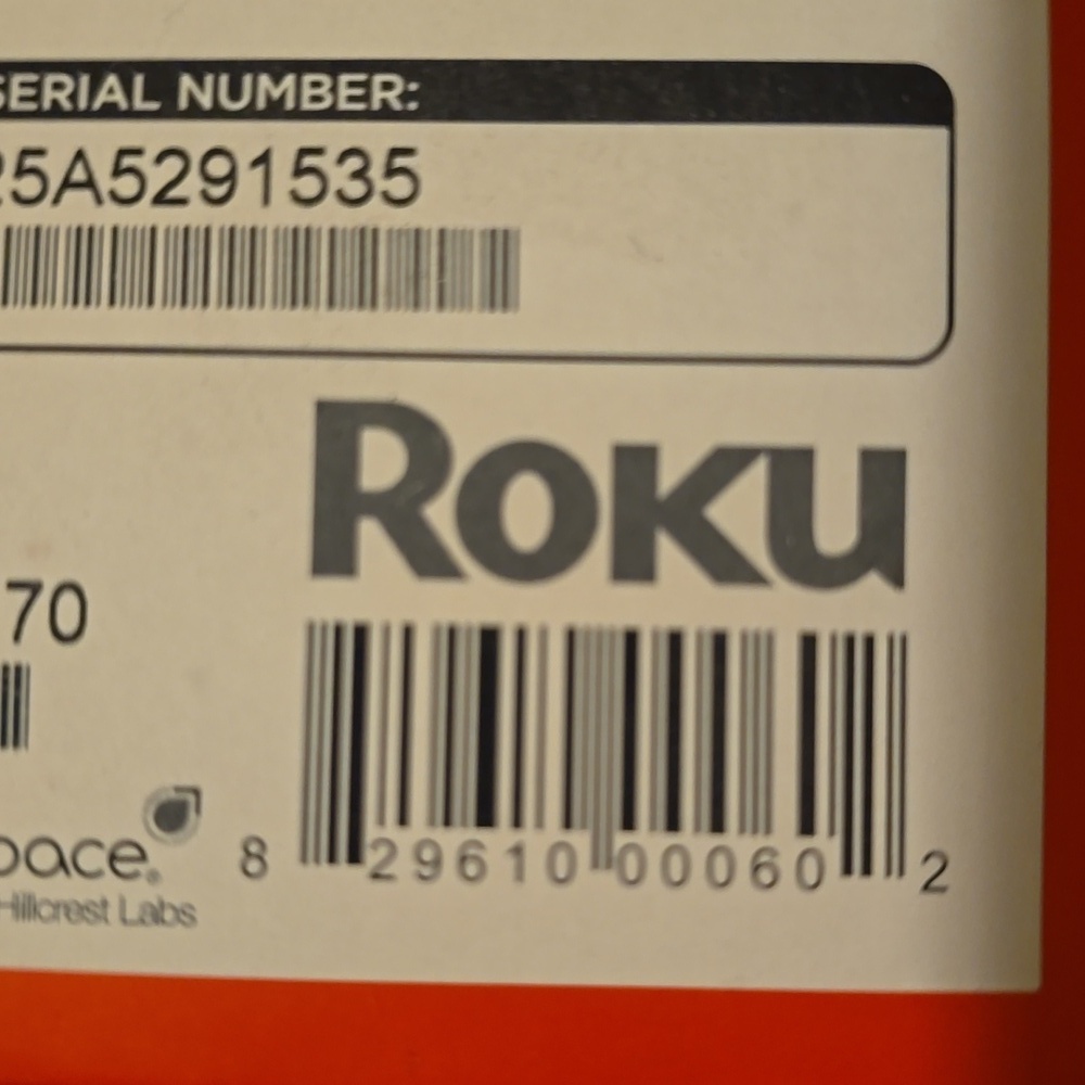 Roku 3 Streaming Device with Dual-Band Wireless,Media Player w Voice Search - Picture 15 of 16